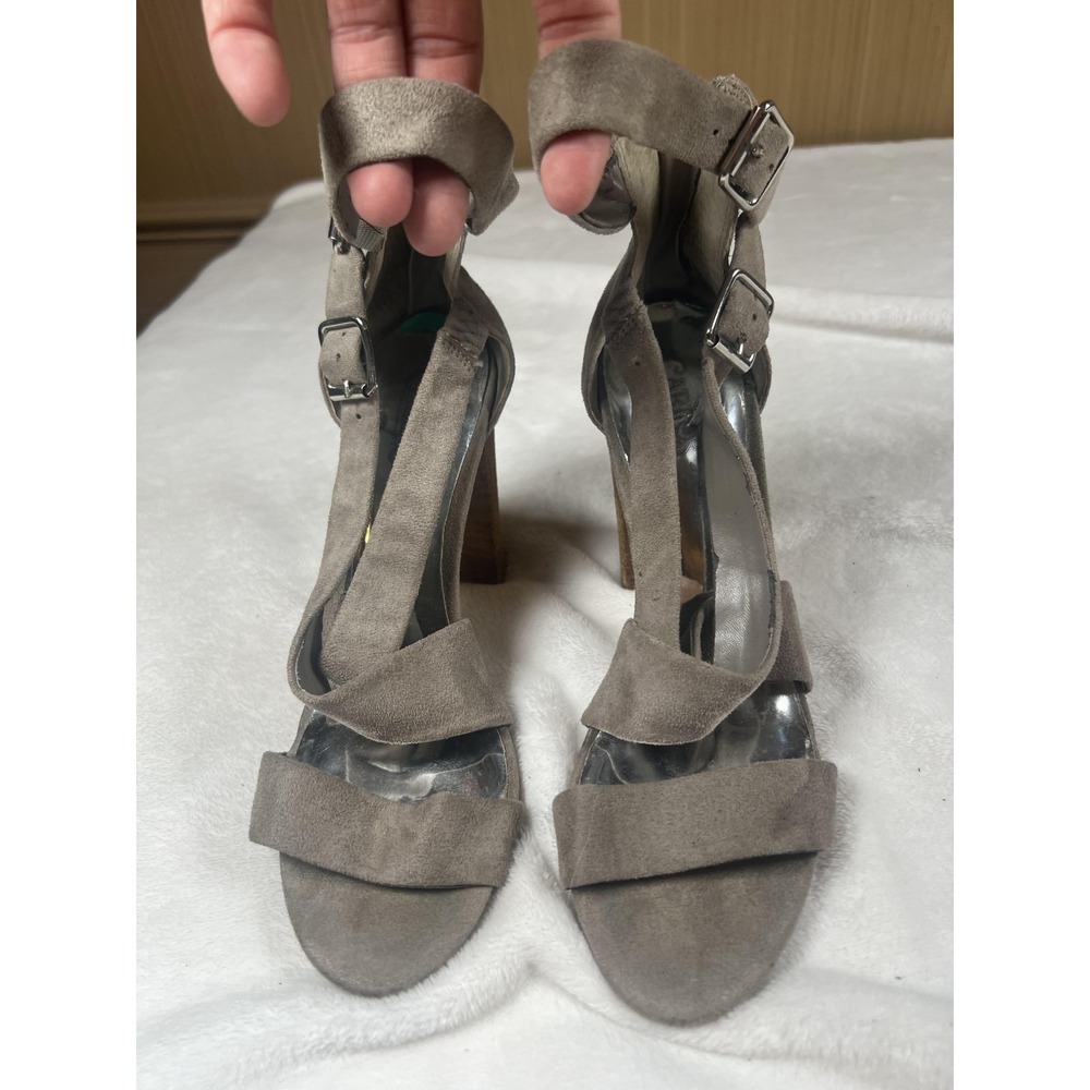 Carlos‎ By Carlos Santana Sandals Womens Size 8.5 Beige Strappy Block Heel Shoes